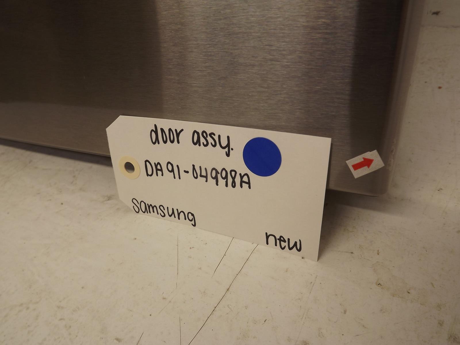 Samsung Refrigerator DA91-04998A Door Assembly New Samsung Refrigerator DA91-04998A Door Assembly New